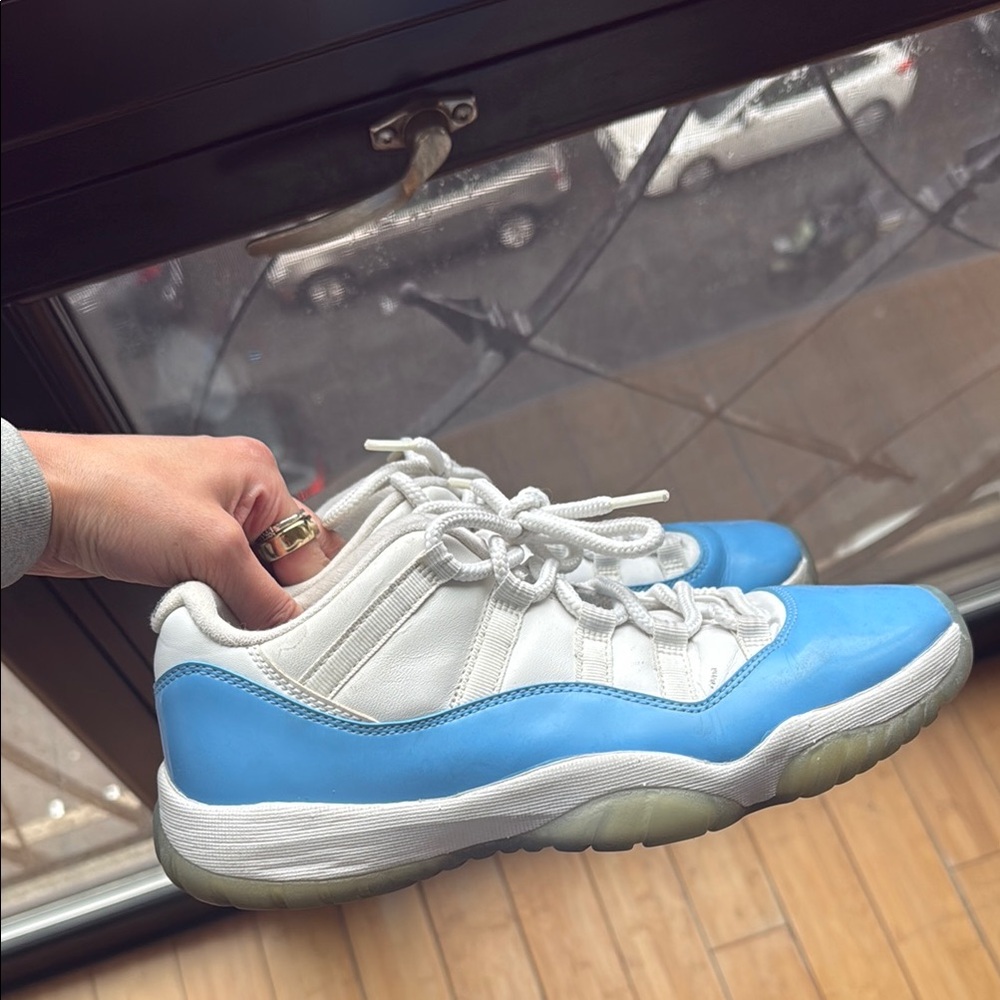 Retro UNC Jordan 11 Lows